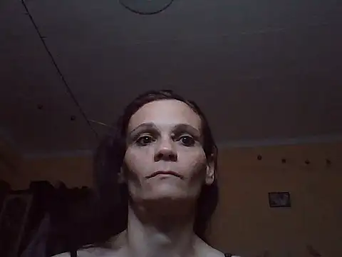 sweetboszi stripchat live cam model