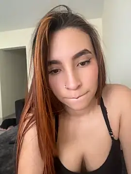 juanita-7 stripchat live cam model