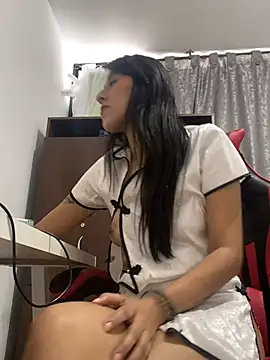 Aria-1212 stripchat live cam model