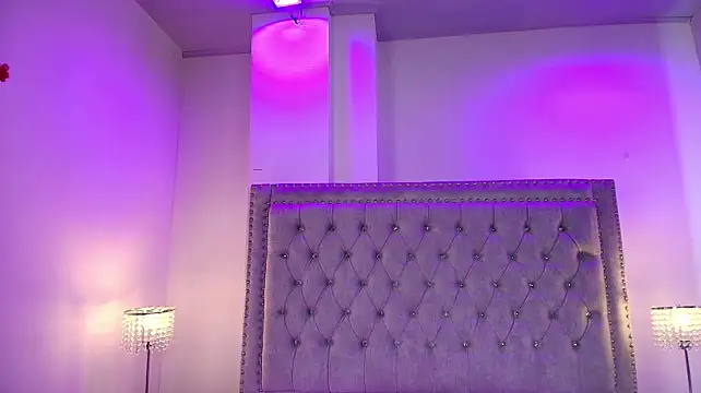 Ahilin_lutther stripchat live cam model