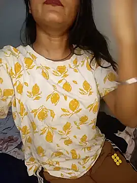 Pooja_Shrma stripchat live cam model