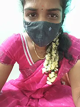 tamil_mynaa stripchat live cam model