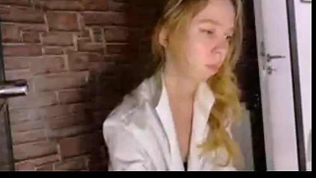 ElizaStorm stripchat live cam model