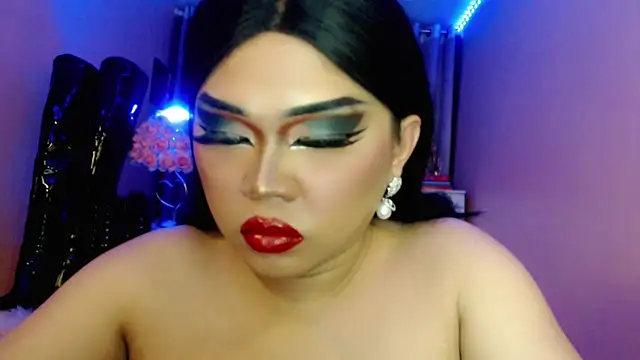 LadyHypnotist stripchat live cam model