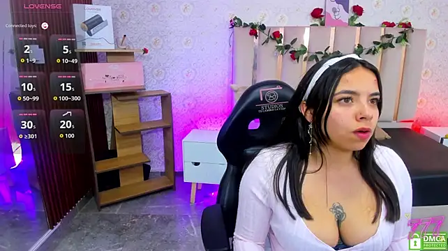 Karla_tay1 stripchat live cam model