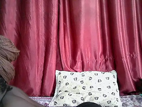 Hot_cakee stripchat live cam model