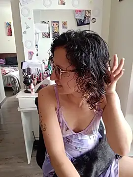 JustVeroo_ stripchat live cam model