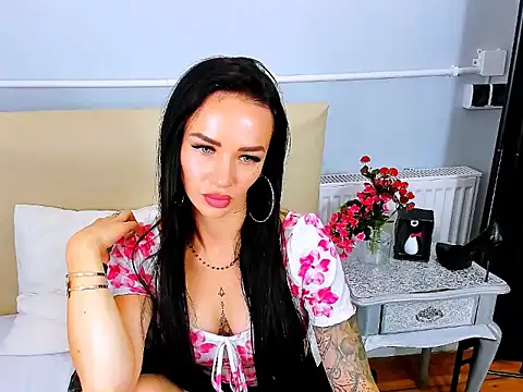 DeborahBody stripchat live cam model