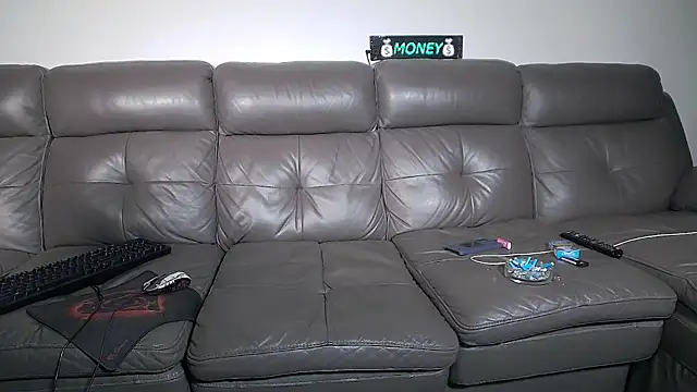 CrazyDom1 stripchat live cam model
