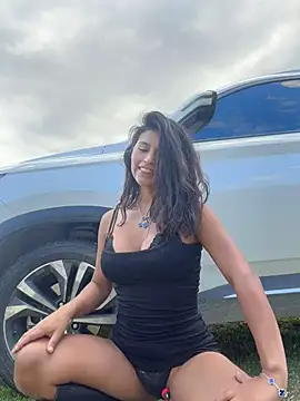 sexi_noemi stripchat live cam model