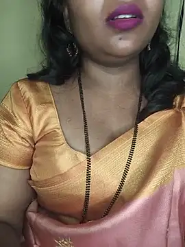 ur_love_kannada1 stripchat live cam model