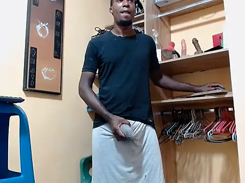 kurtbigcock stripchat live cam model
