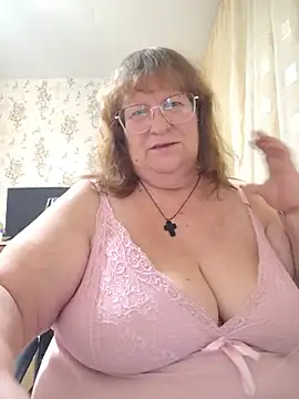 BIG-CATCH stripchat live cam model