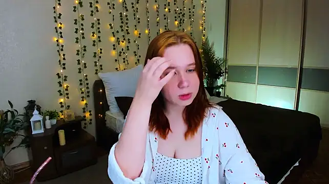 MooonlightSky stripchat live cam model