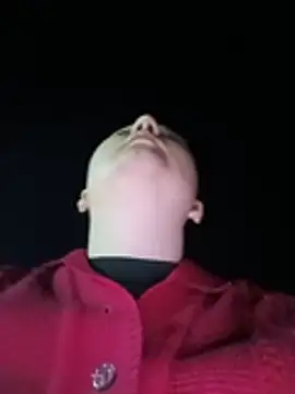 Tina_Mirabella stripchat live cam model
