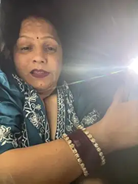 Anshika_Arya stripchat live cam model