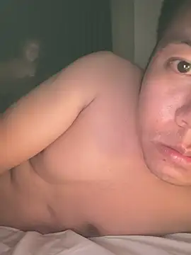 boyasiannnn stripchat live cam model