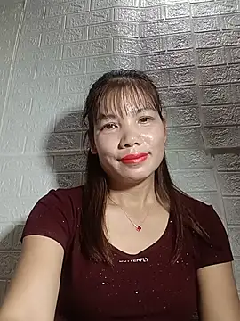 Gee_hot stripchat live cam model
