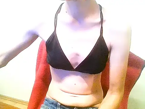 YeahsGirl stripchat live cam model