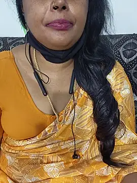 Siri-Tamil-Telugu stripchat live cam model