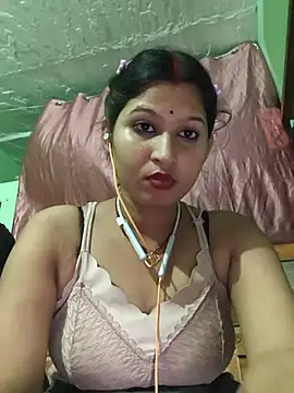 Sonamjaan96 stripchat live cam model
