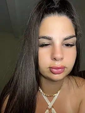 Alma_170900 stripchat live cam model