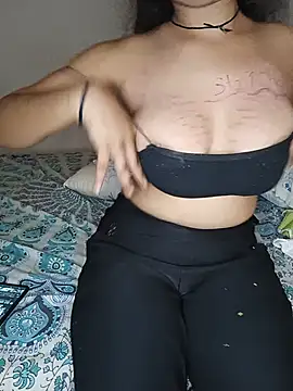 Hotyexpress stripchat live cam model
