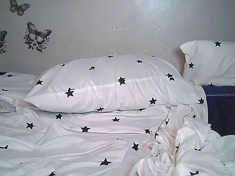 Fresh_drip stripchat live cam model