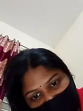 Moriom_rani stripchat live cam model