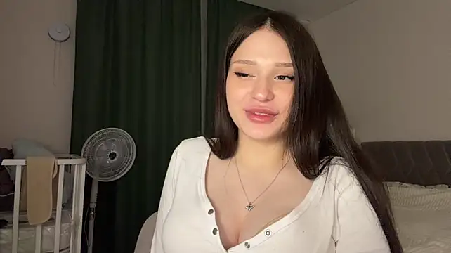 AliceWink stripchat live cam model