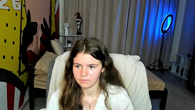 Lilith-BloomX stripchat live cam model