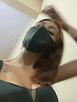 Bery01 stripchat live cam model