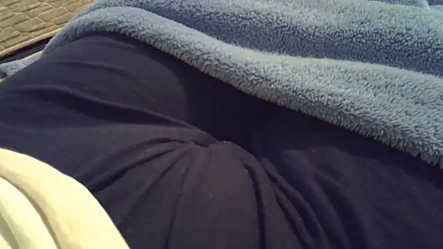 perescam stripchat live cam model