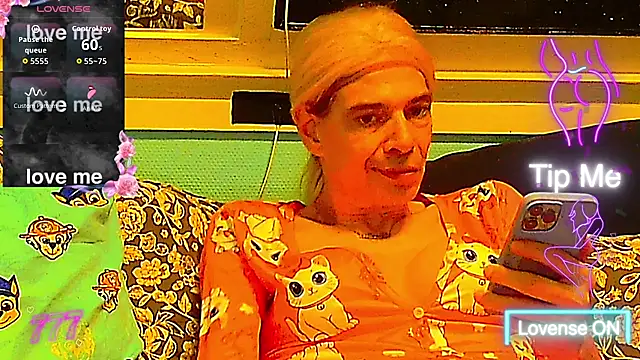 Doggyray44 stripchat live cam model