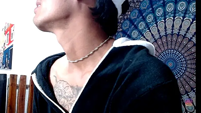Tylerfordxxx stripchat live cam model