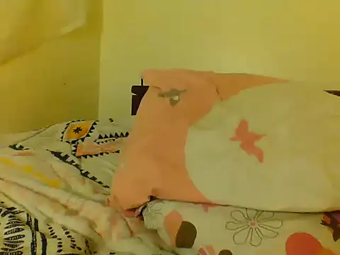 Nodia32 stripchat live cam model