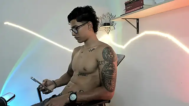 srghost333 stripchat live cam model