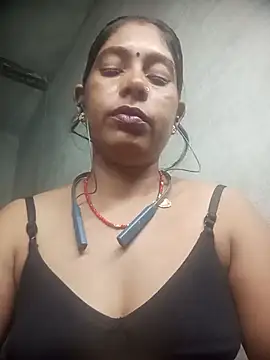 Miss_dollybaby567 stripchat live cam model