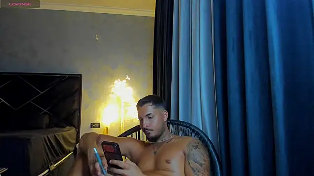 KennySteel stripchat live cam model