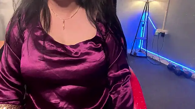 tigress_kashish stripchat live cam model