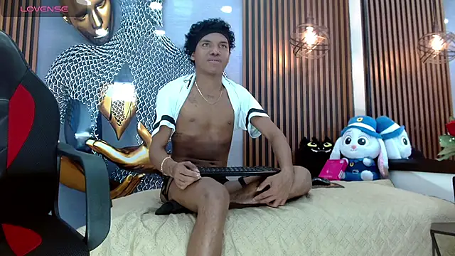 AlessandroBlack_ stripchat live cam model