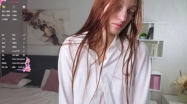 LouannCandido stripchat live cam model