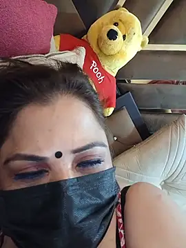Jiya22 stripchat live cam model