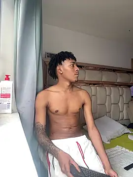 Boy_cock18 stripchat live cam model