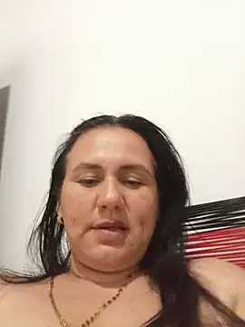 10luby stripchat live cam model