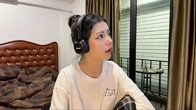 kawaimin stripchat live cam model