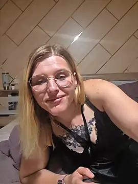 SecretDuo9196 stripchat live cam model