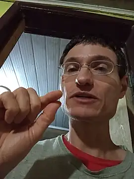 stuart_hermann stripchat live cam model