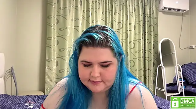 SilentWavee stripchat live cam model