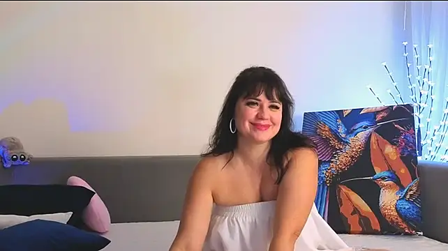 Bella_Hillss stripchat live cam model
